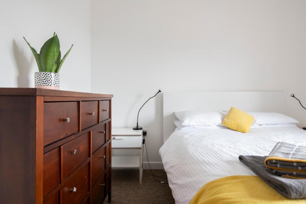 Modern, 2 Bdrm House With Parking Sleeps 6 Town Centre, North Laine
